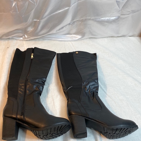Shoes Forever Young Women Black Boots Size 11 New Poshmark